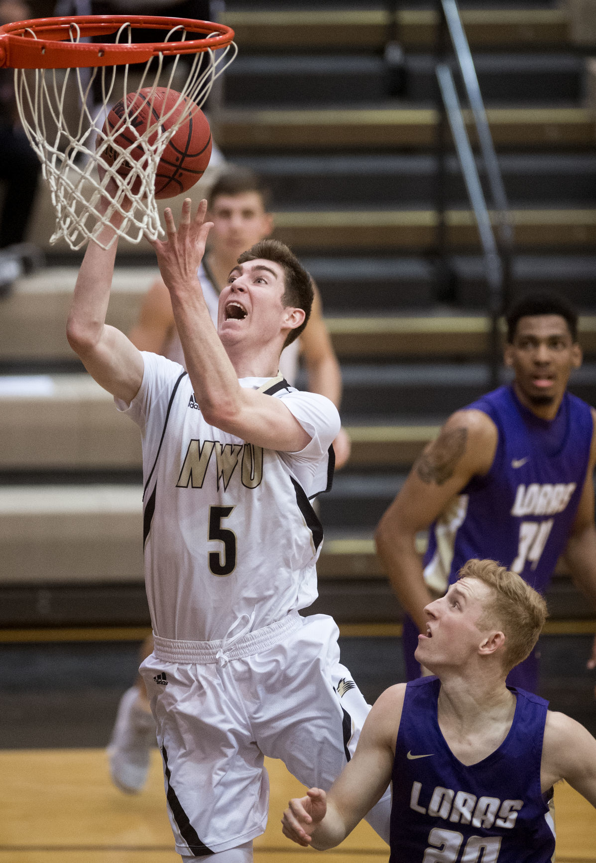 Loras vs. Nebraska Wesleyan, 2.23